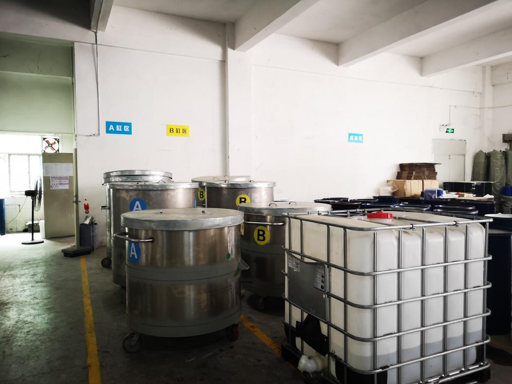 模具硅膠原料和制品儲存需留意的事項有哪些 ？